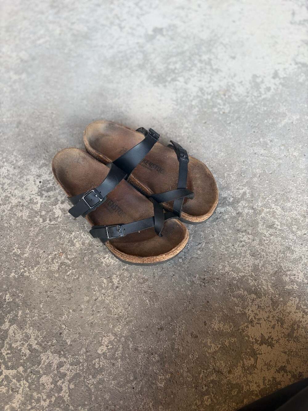 Birkenstock Mayari Toe Post Sandal in Black, Size 38 (24.5 cm) - Made in Germany